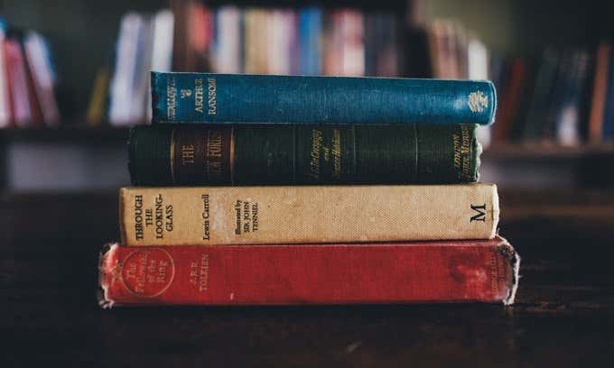 The 5 Best Online Sources To Buy Used Textbooks image