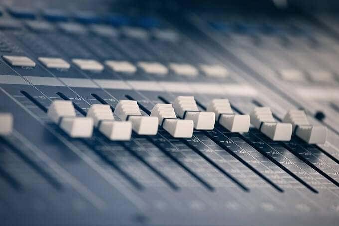 10 Best Websites to Find Royalty-Free Sound Effects image