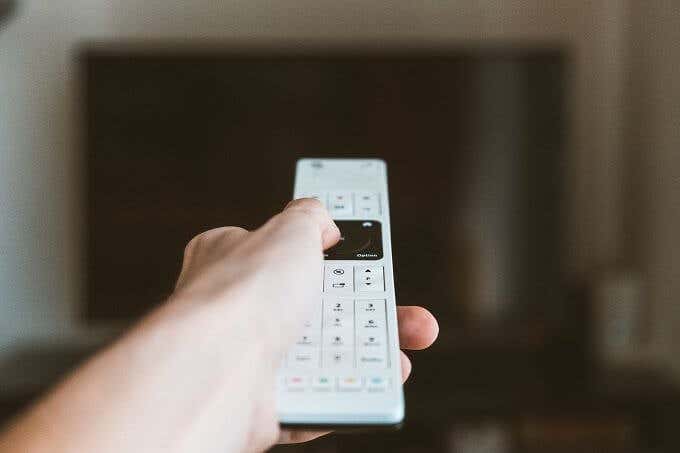 9 Best TV Remote Apps for Android and iOS