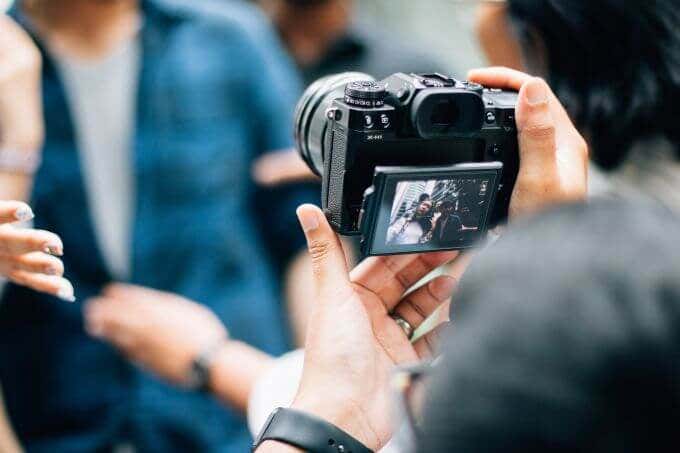 What Is Vlogging? Is It Right For You? image