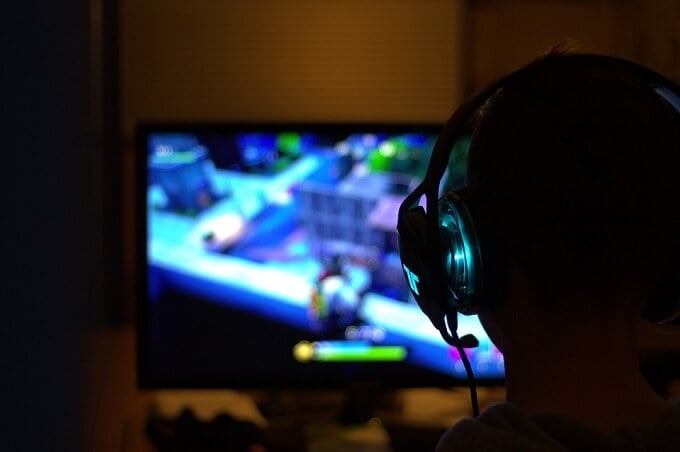 Gamer - Online Tech Tips Who Should Buy A One-handed Gaming Keyboard? image