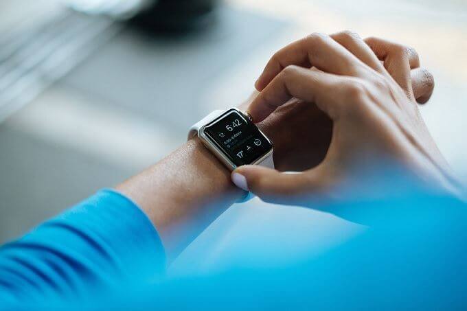 Smartwatch-New - Online Tech Tips Smartwatches are Worth It, But Still Have Problems image