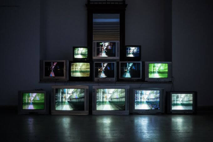 tvs - Online Tech Tips Differences Between VHS and Modern Formats image - tvs
