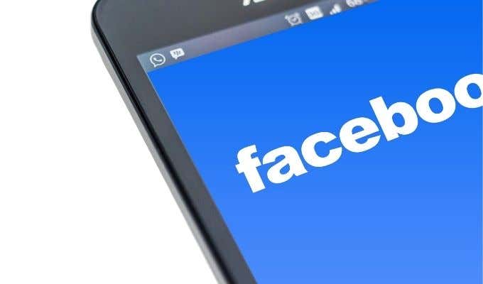 How to Check In on Facebook image 2