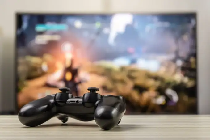How to Hook Up Multiple Game Consoles to One TV