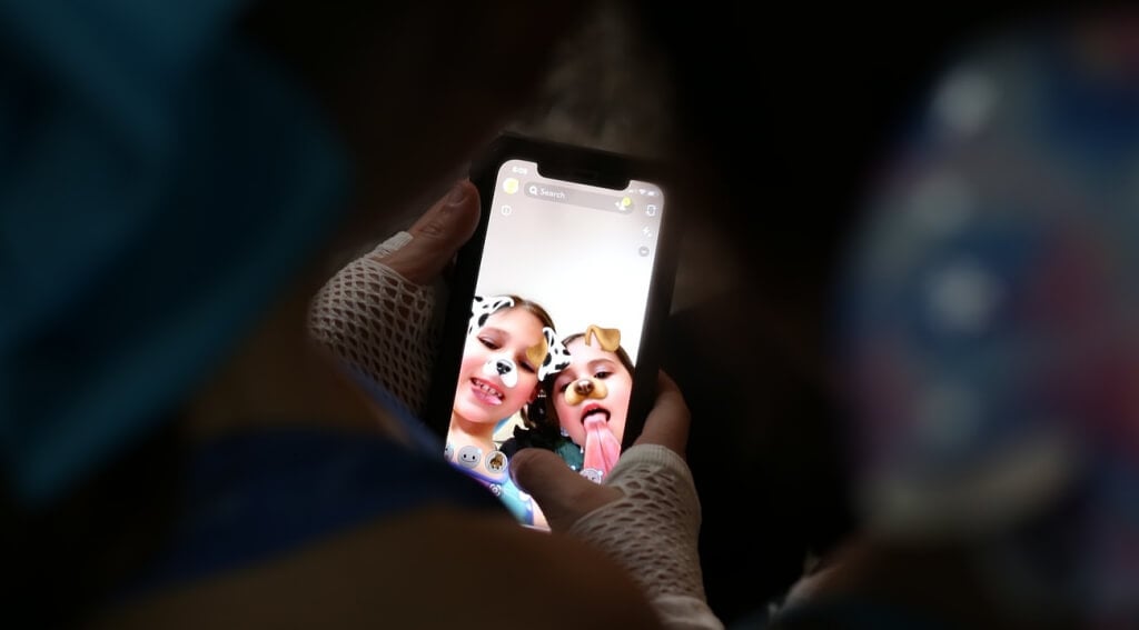 Snapchat Score  How It Works and How to Increase It - 98