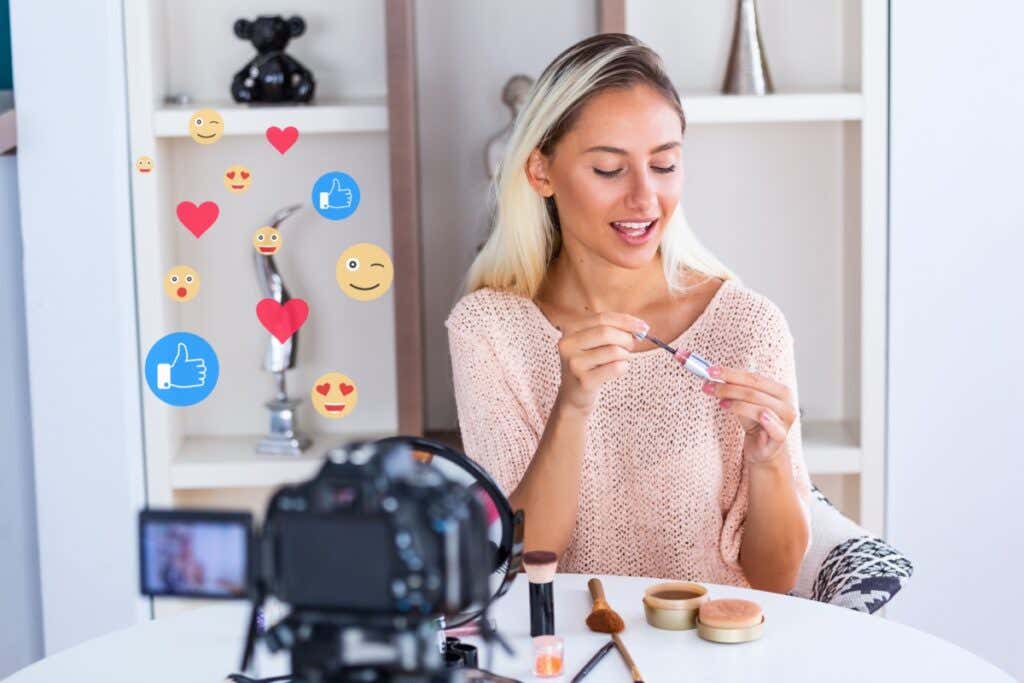 How to Become a Social Media Influencer in 6 Not-So-Easy Steps image