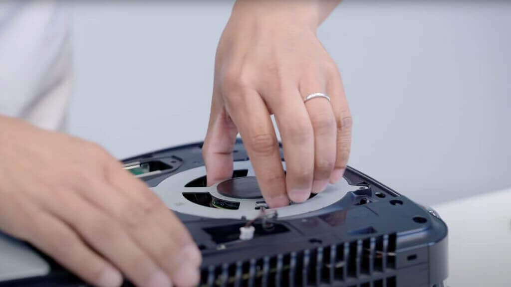 Is Your PS5 Overheating  6 Ways to Cool It Down - 41