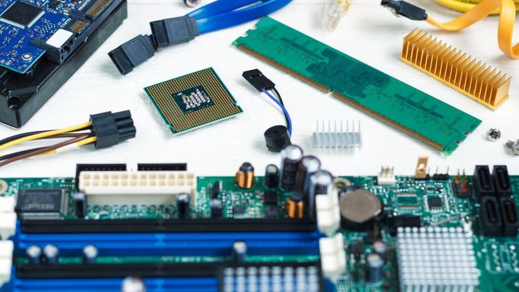 8 Ways to Tell the Age of Your Windows Computer - 4