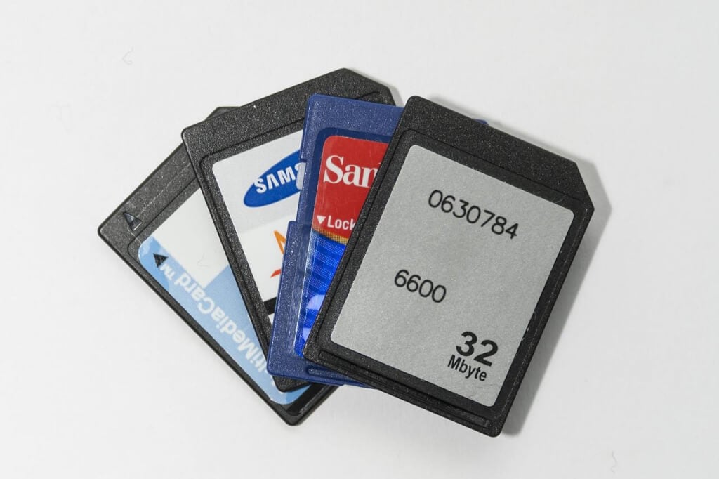 What Are TF Cards  And How They Differ From SD Cards   - 86