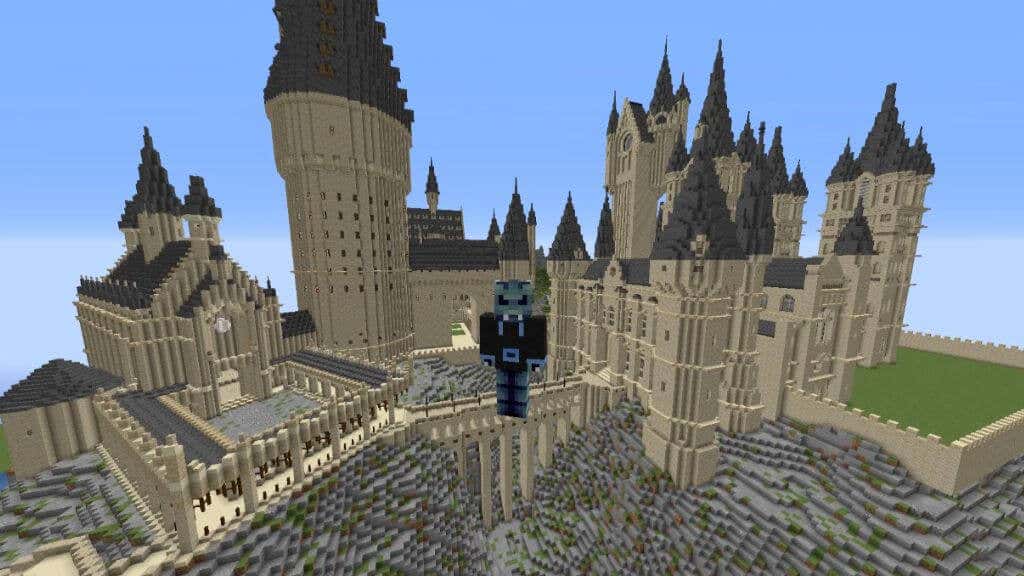 Minecraft castle ideas: 8 castles to build in 1.17