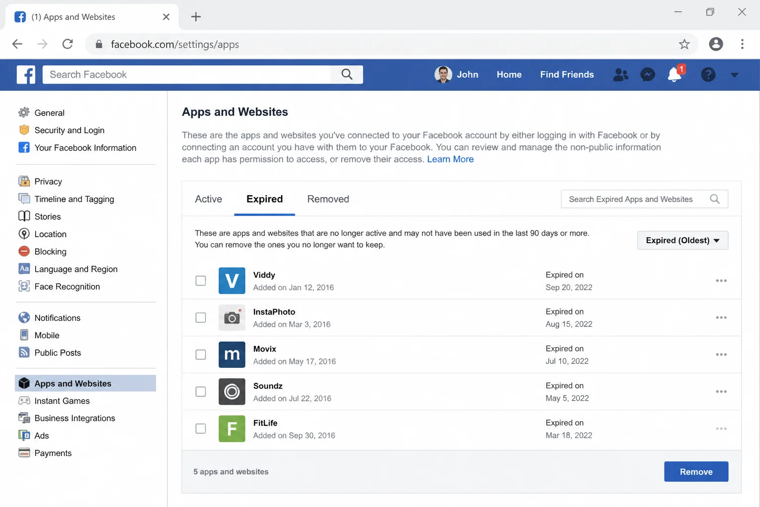 Facebook Apps and Websites settings page showing the Expired tab with a list of older inactive app connections, checkboxes