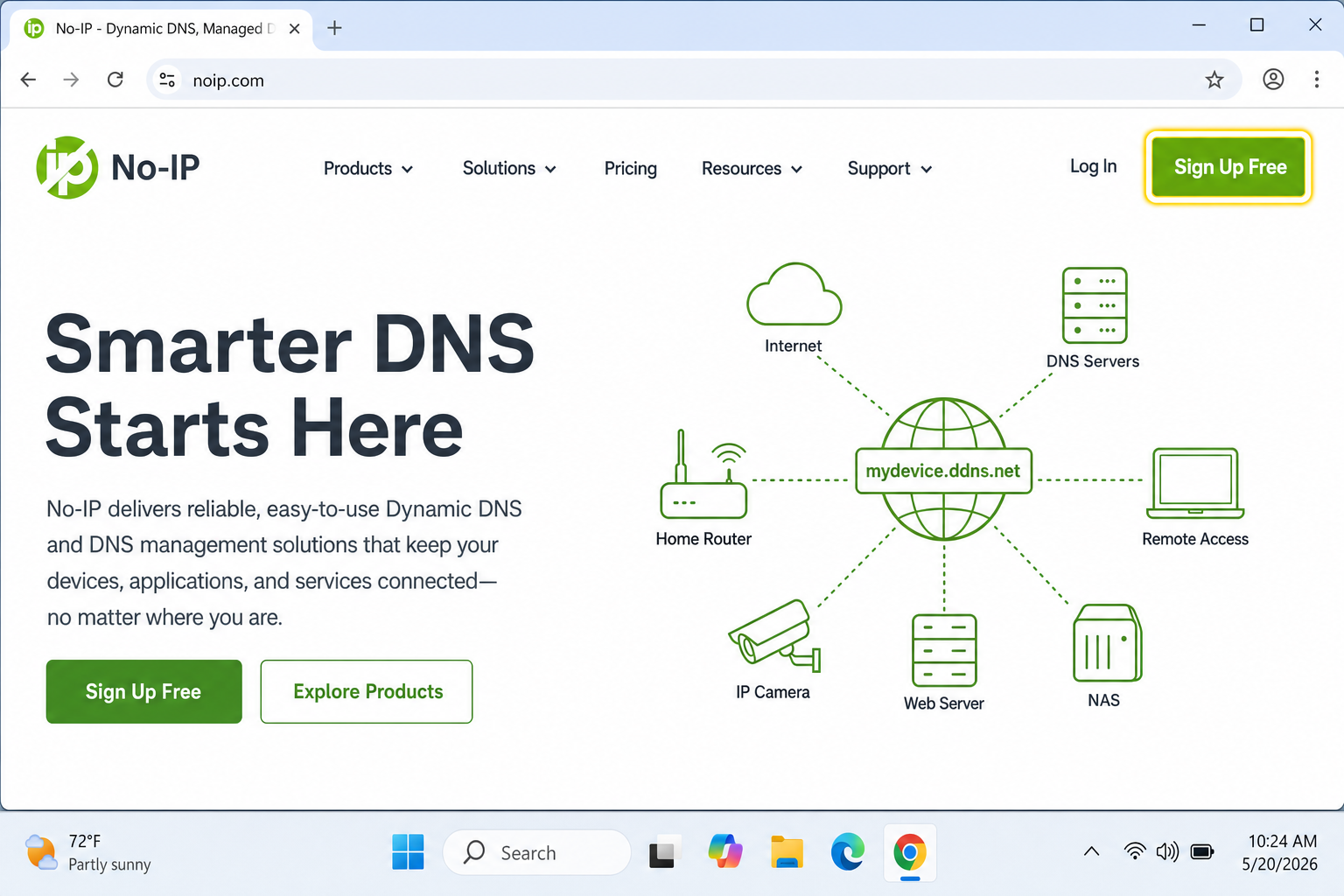 No-IP homepage in 2026 with Sign Up button highlighted