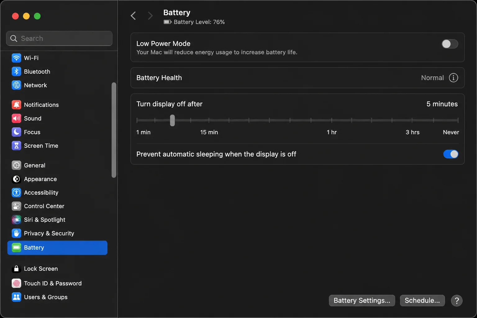 macOS System Settings > Battery showing Turn display off slider set to 5 minutes and Prevent automatic sleeping when display is off toggle enabled