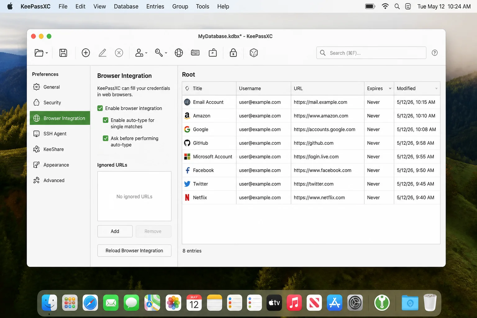 KeePassXC 2.7.12 on macOS showing an opened KDBX database and browser integration settings